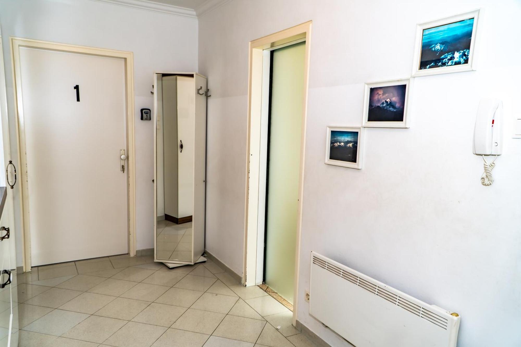 Spacious Rooms 5 Minutes To Wiener Stadthalle Luaran gambar